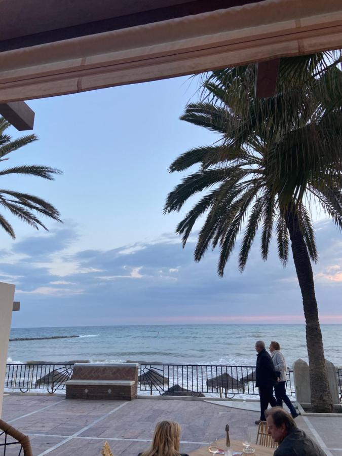 Marbella Skol Appartement Buitenkant foto